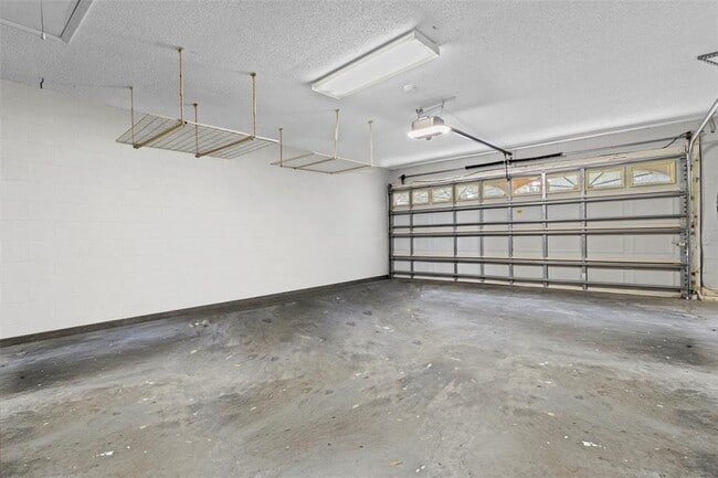 Building Photo - 11310 Linarbor Pl
