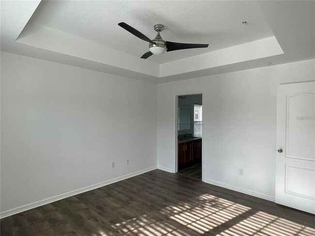 Building Photo - 3723 Seneca Club Loop