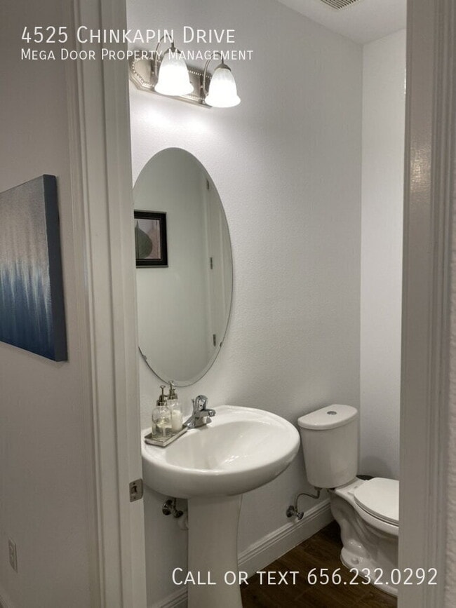 Building Photo - 4525 Chinkapin Dr