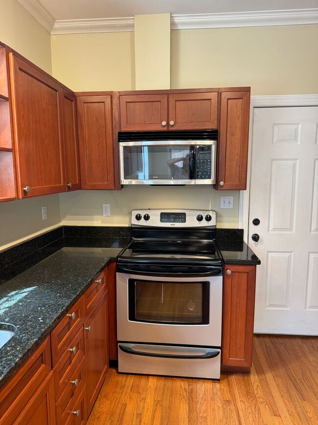 Building Photo - West AVL - Truly Special Custom Build!
