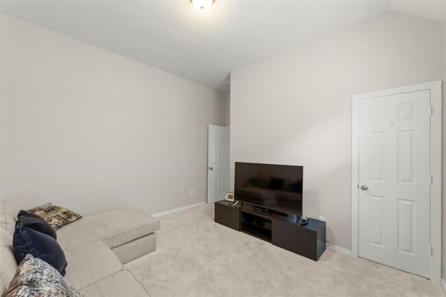 Building Photo - 11218 Puckett River Dr