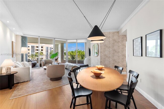 Building Photo - 705 Crandon Blvd