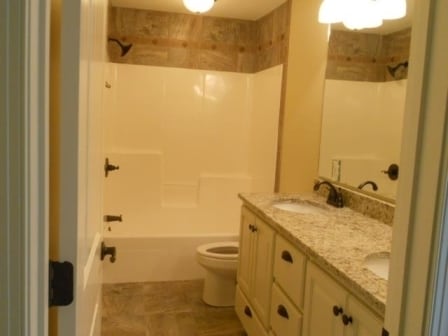 Building Photo - Legacy Farms