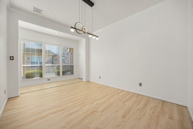 Building Photo - 16722 Coyotillo Ln