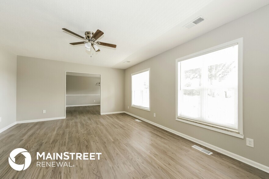 Building Photo - 960 5th St