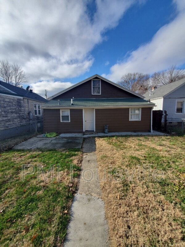 Building Photo - 3753 Powell Ave