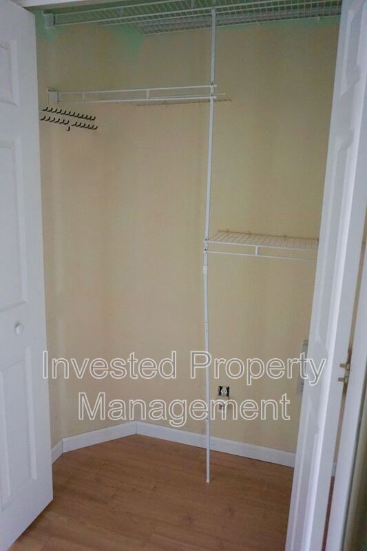 Building Photo - 9847 Sydney Ln