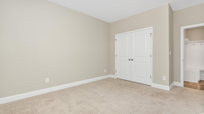 Building Photo - 7159 Shooting Star Way