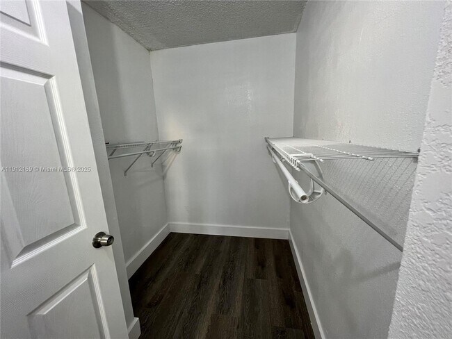 Building Photo - 8006 SW 149th Ave