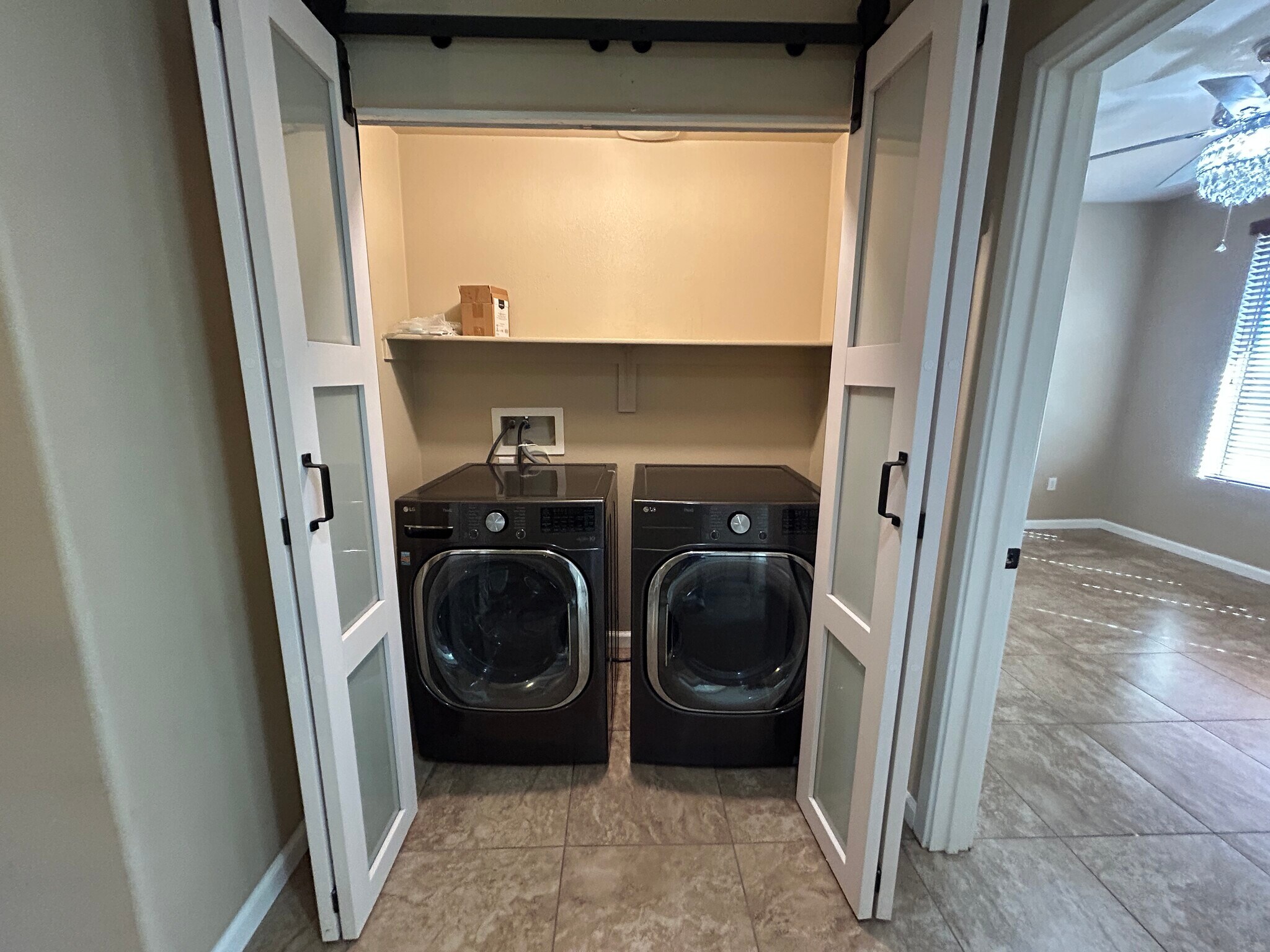 Building Photo - 6605 N 93rd Ave