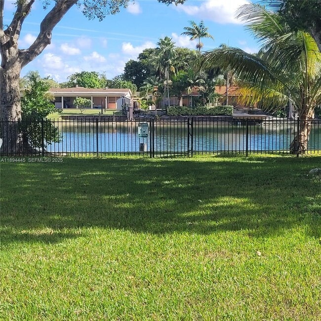 Building Photo - 8301 SW 142nd Ave