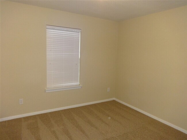 Building Photo - 2605 Zackery Ct
