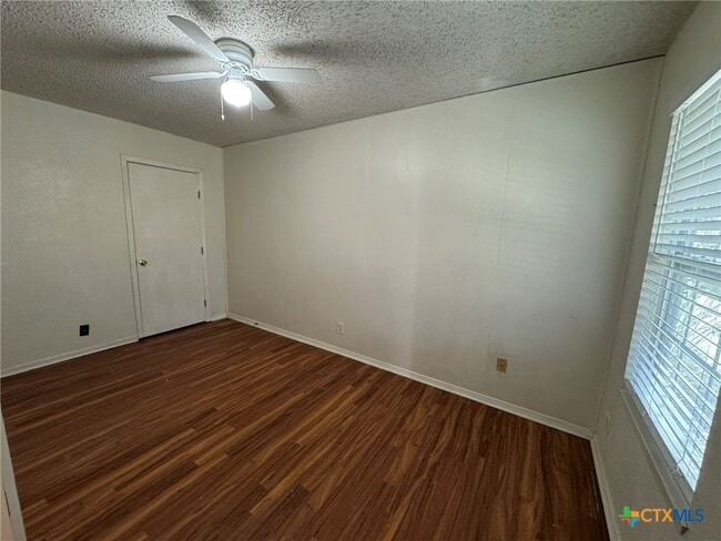 Building Photo - 205 Wingate Ct