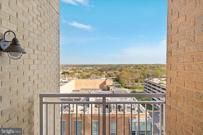 Building Photo - 11990 Market St