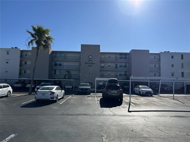 Building Photo - 7625 Sun Island Dr S