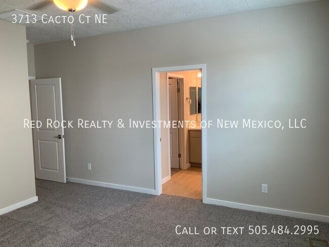 Building Photo - 3713 Cacto Ct