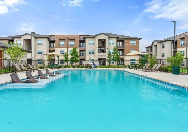 Building Photo - 13411 FM812
