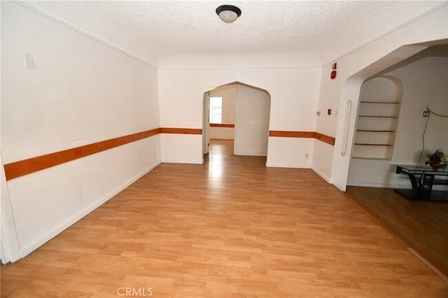 Building Photo - 14103 Fonthill Ave
