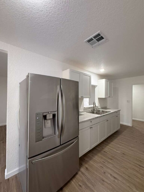 Building Photo - 9419 Gold Dust St