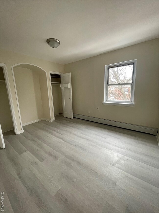 Building Photo - 95-12-95-67 67th Ave