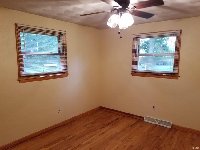 Building Photo - 311 Blake Dr