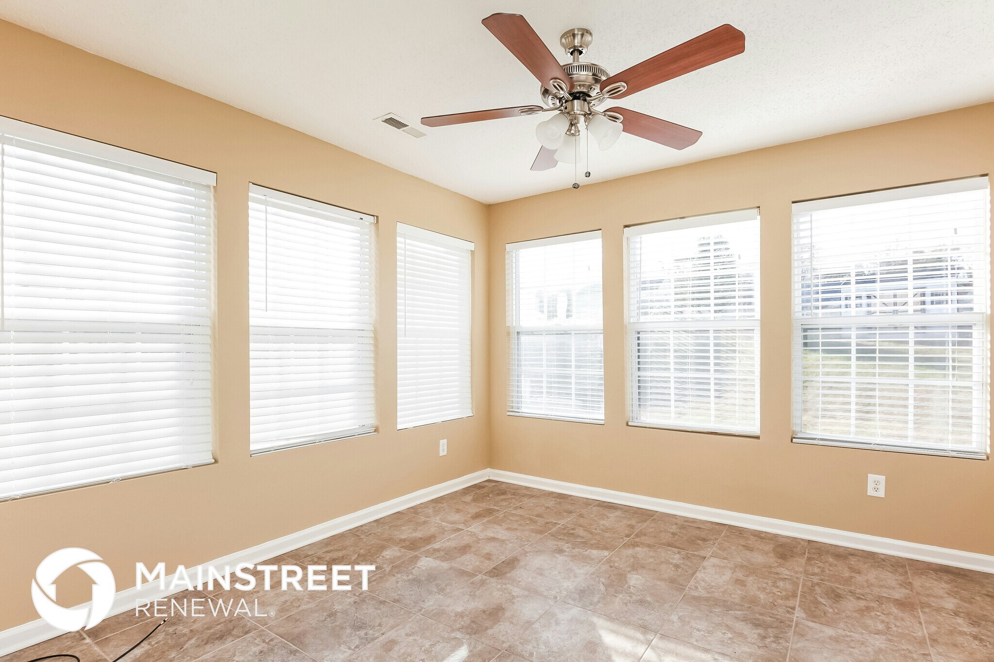 Building Photo - 2104 Gramercy Park Dr