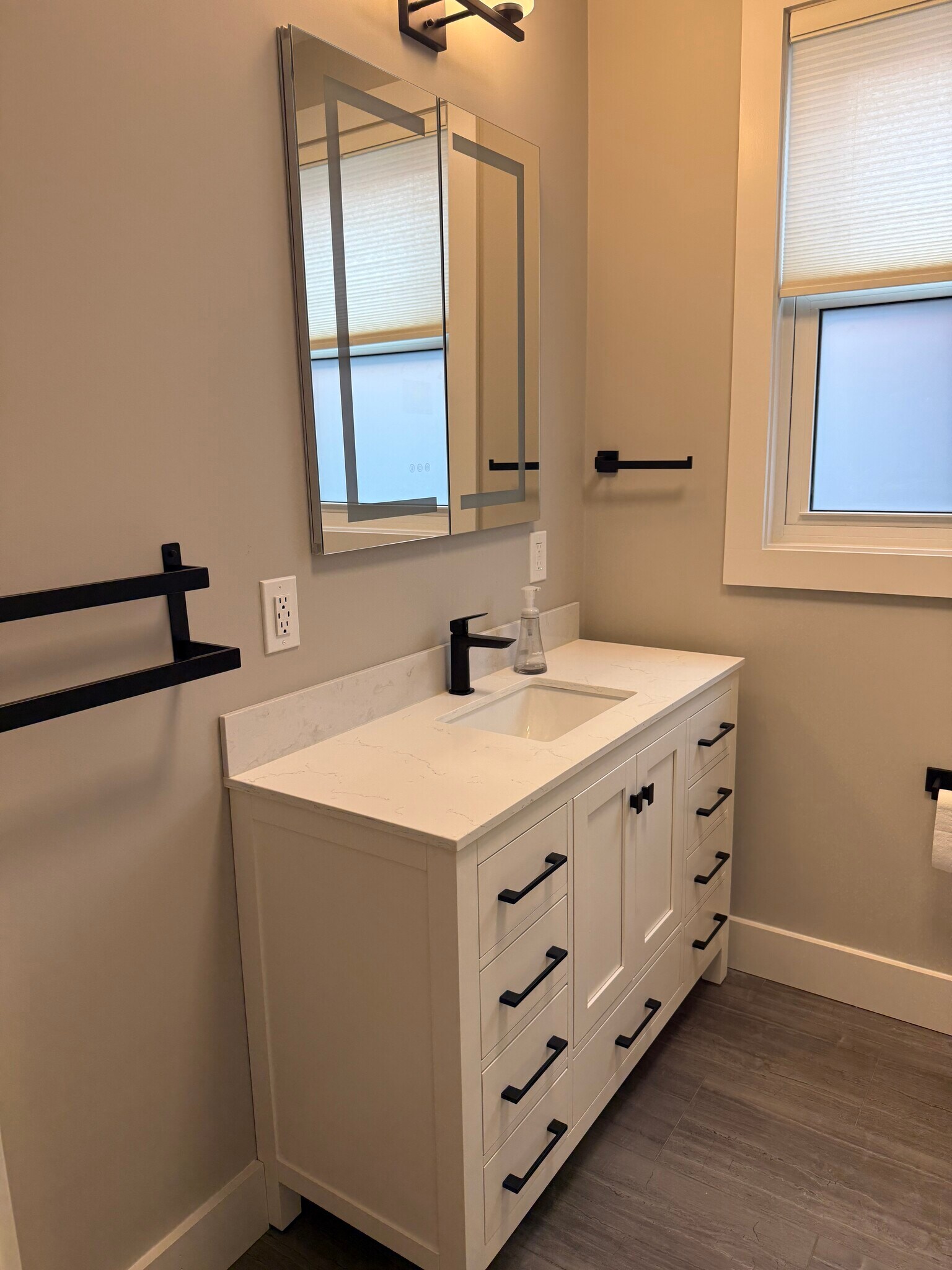 Building Photo - 3621 Burch Ave