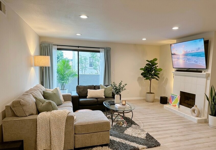 Building Photo - 1940 N Highland Ave