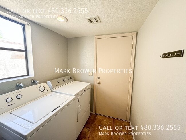 Building Photo - 3960 E White Aster St