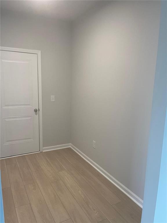 Building Photo - 31111 Morgan Hill Dr SE