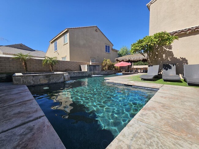 Building Photo - 52165 Allende Dr