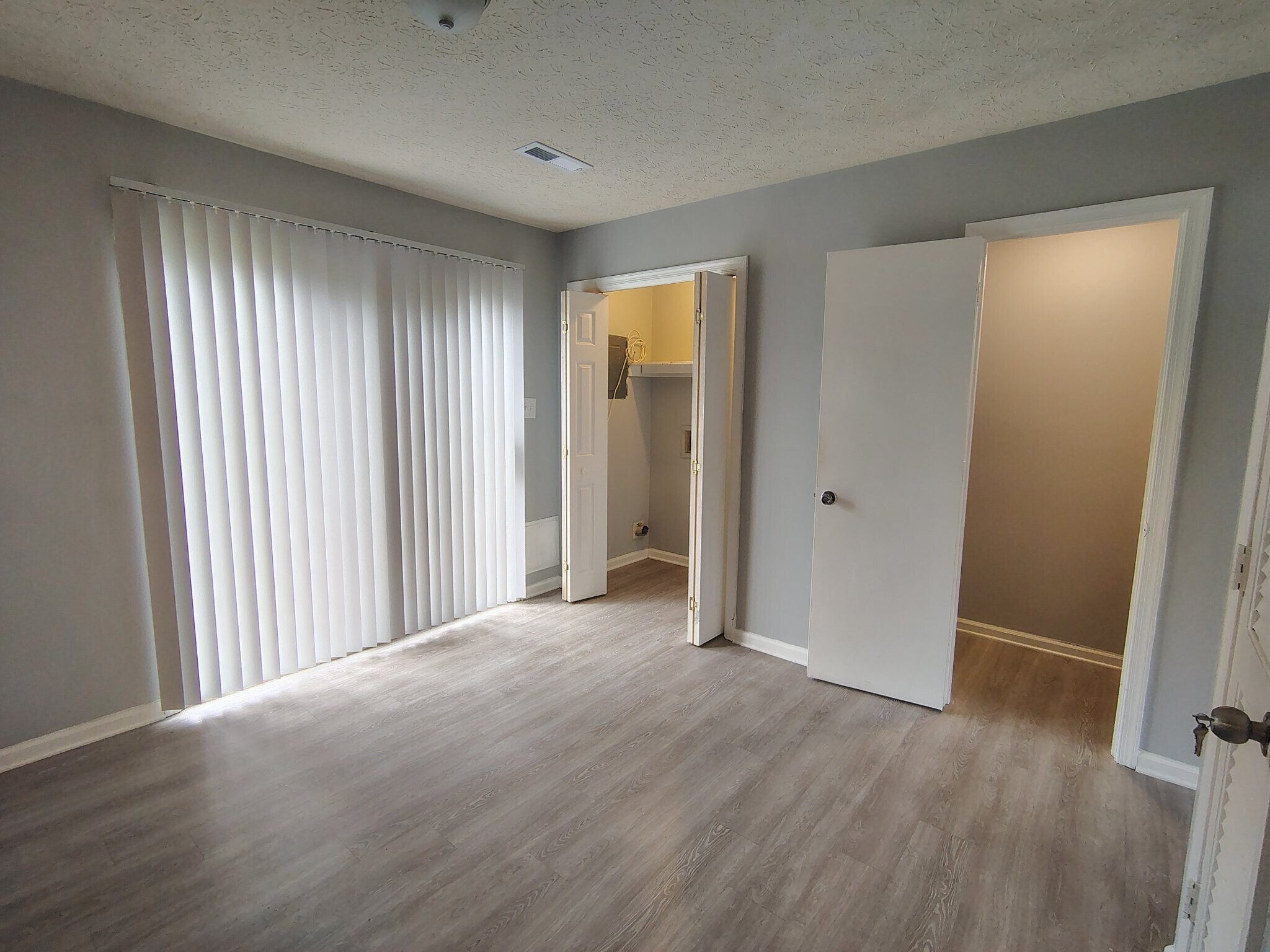 Building Photo - 16 Duiguid Dr