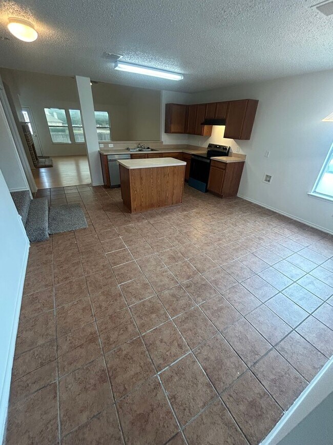 Building Photo - 7980 Harmony Creek Rd