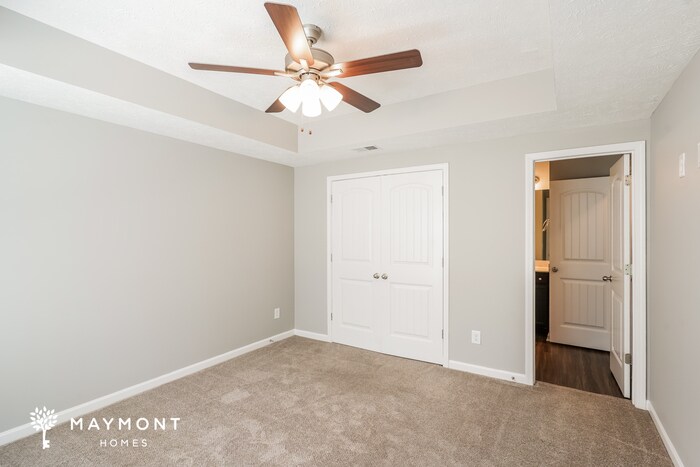 Building Photo - 310 Jerry Butler Dr