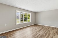 Building Photo - 638 Westwood Dr