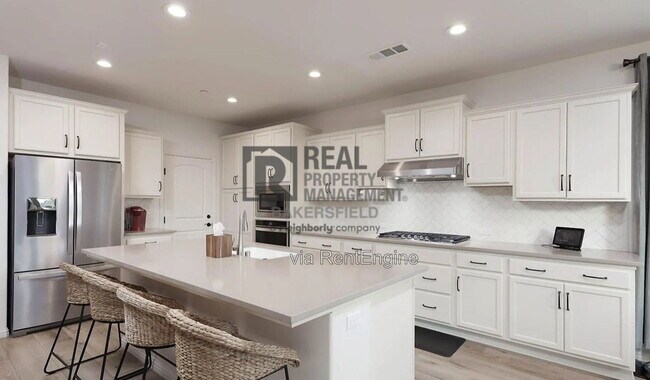 Building Photo - 14309 Pemberley Passage Ave