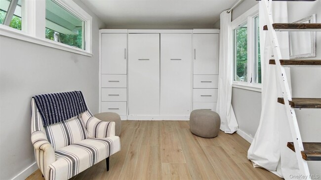 Building Photo - 9 Ocame Ave