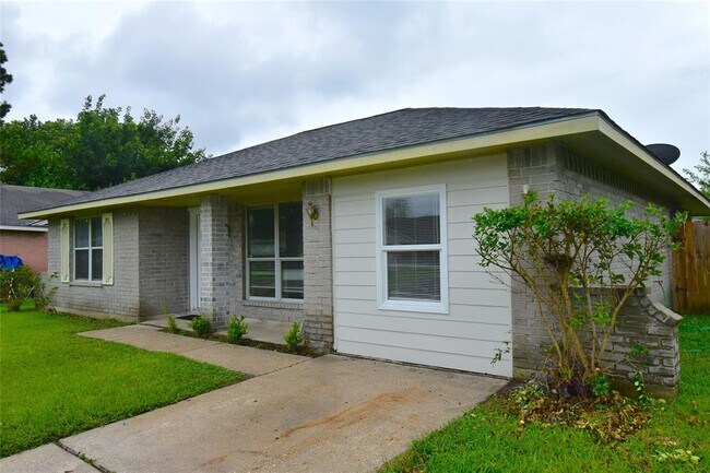 Building Photo - 12806 Cinder Cone Trail