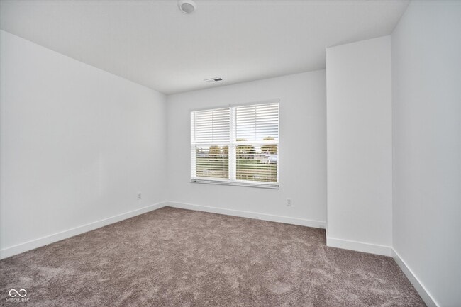 Building Photo - 15254 Swallow Fls Wy