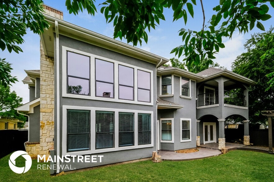 Building Photo - 2643 Marietta Dr