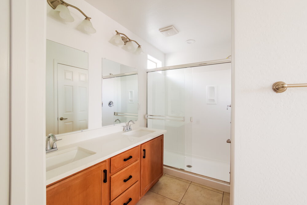 Building Photo - 3707 W Thalia Ct