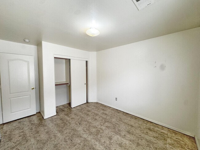 Building Photo - 2309 Iron Gate Trail SW