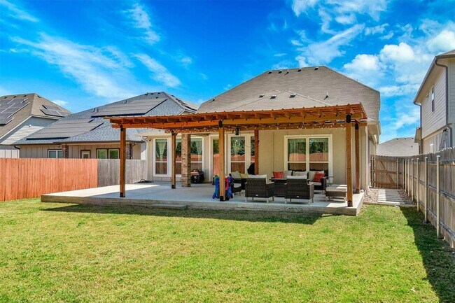 Building Photo - 632 Friar Tuck Dr