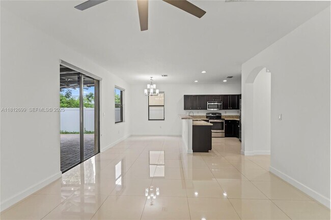 Building Photo - 3502 W 86th Terrace