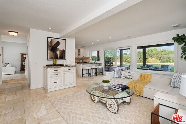 Building Photo - 6497 Country Club Dr