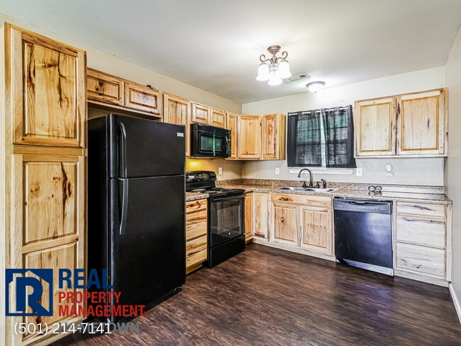 Building Photo - 3909 Tates Mill Rd