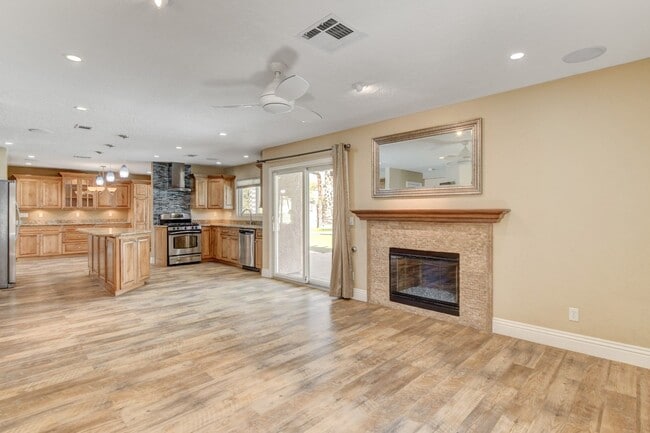 Building Photo - Gorgeous 4 Bedroom, 2 Story Home with a Beautiful Pool in the Lakes!