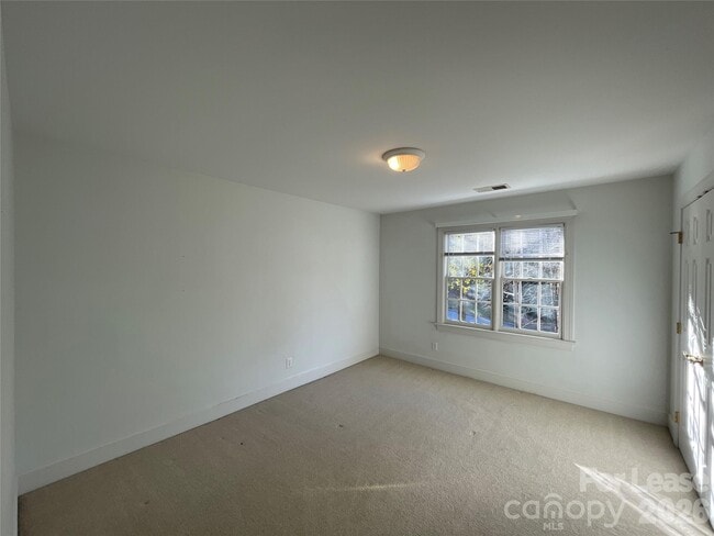 Building Photo - 3602 French Woods Rd