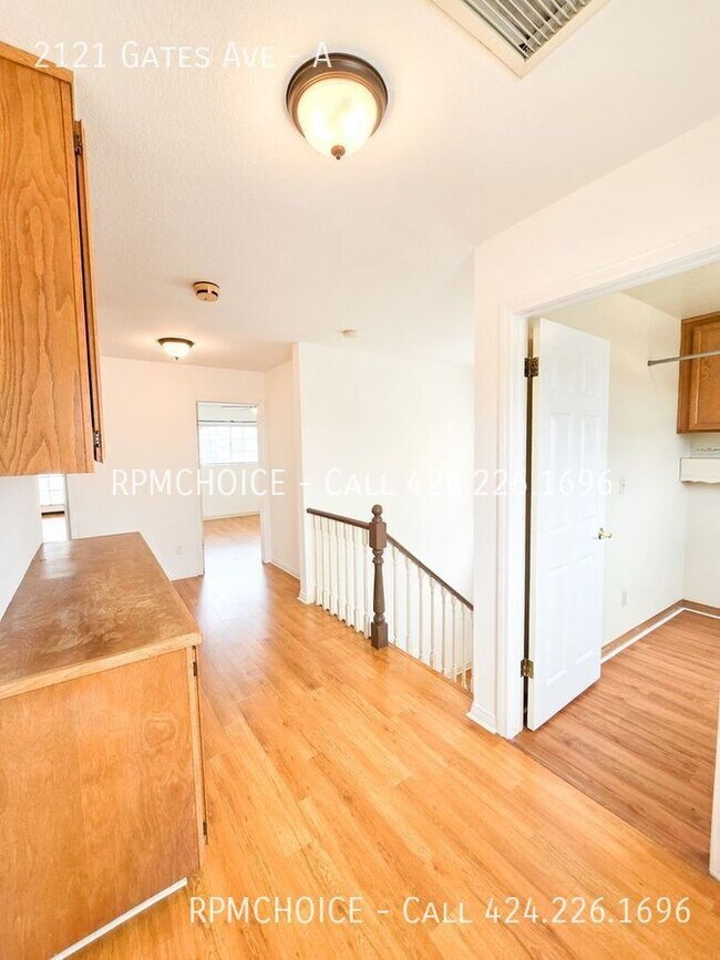 Building Photo - 2121 Gates Ave