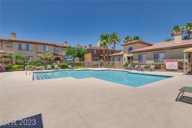 Building Photo - 10220 Delray Beach Ave